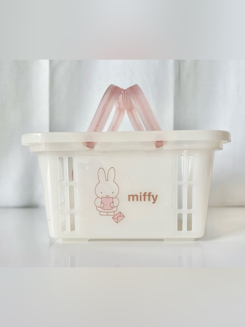 miffy mini White Basket with Pale Pink Handles and 2 Sided Design NWT